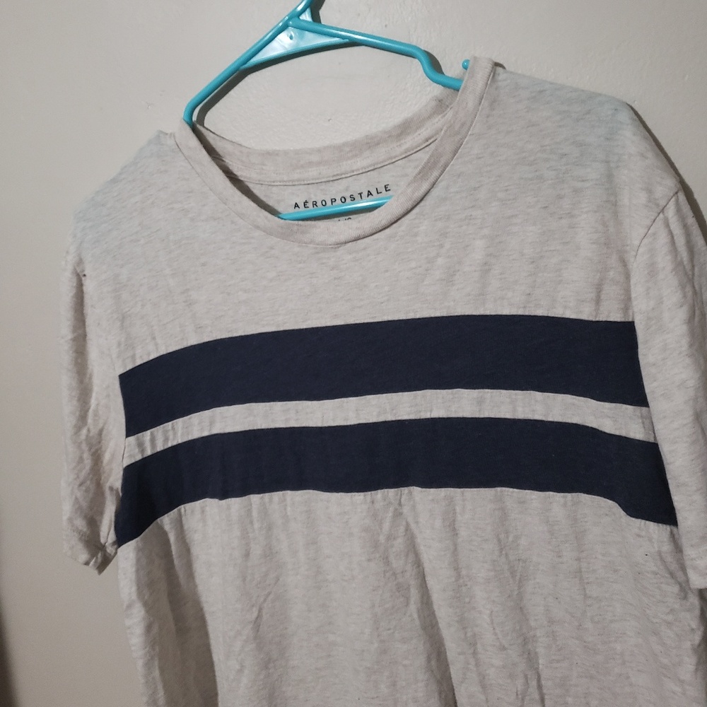 Aeropostale white short sleeve shirt size L - Picture 2 of 7